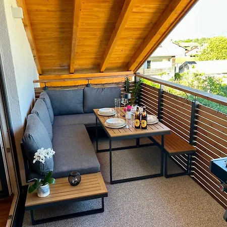 Apartmán Gernblick - Neue Dachwohnung Mit Bergblick Und Kostenlosem Privatparkplatz