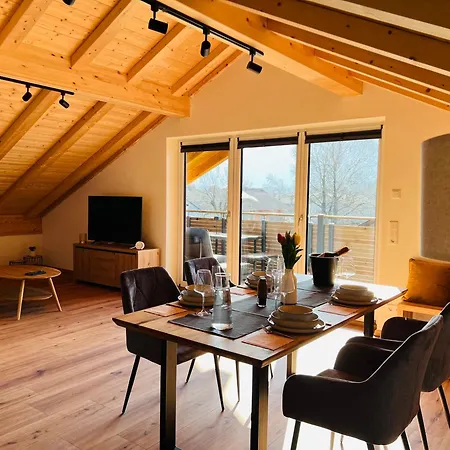 Apartmán Gernblick - Neue Dachwohnung Mit Bergblick Und Kostenlosem Privatparkplatz