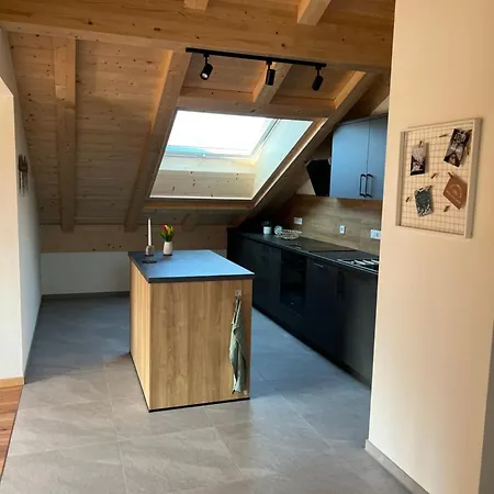 Appartamento Gernblick - Neue Dachwohnung Mit Bergblick Und Kostenlosem Privatparkplatz