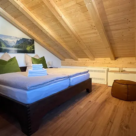 Gernblick - Neue Dachwohnung Mit Bergblick Und Kostenlosem Privatparkplatz *